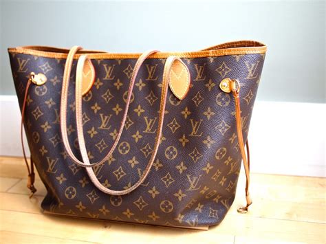 lv bag medium|louis vuitton neverfull medium bag.